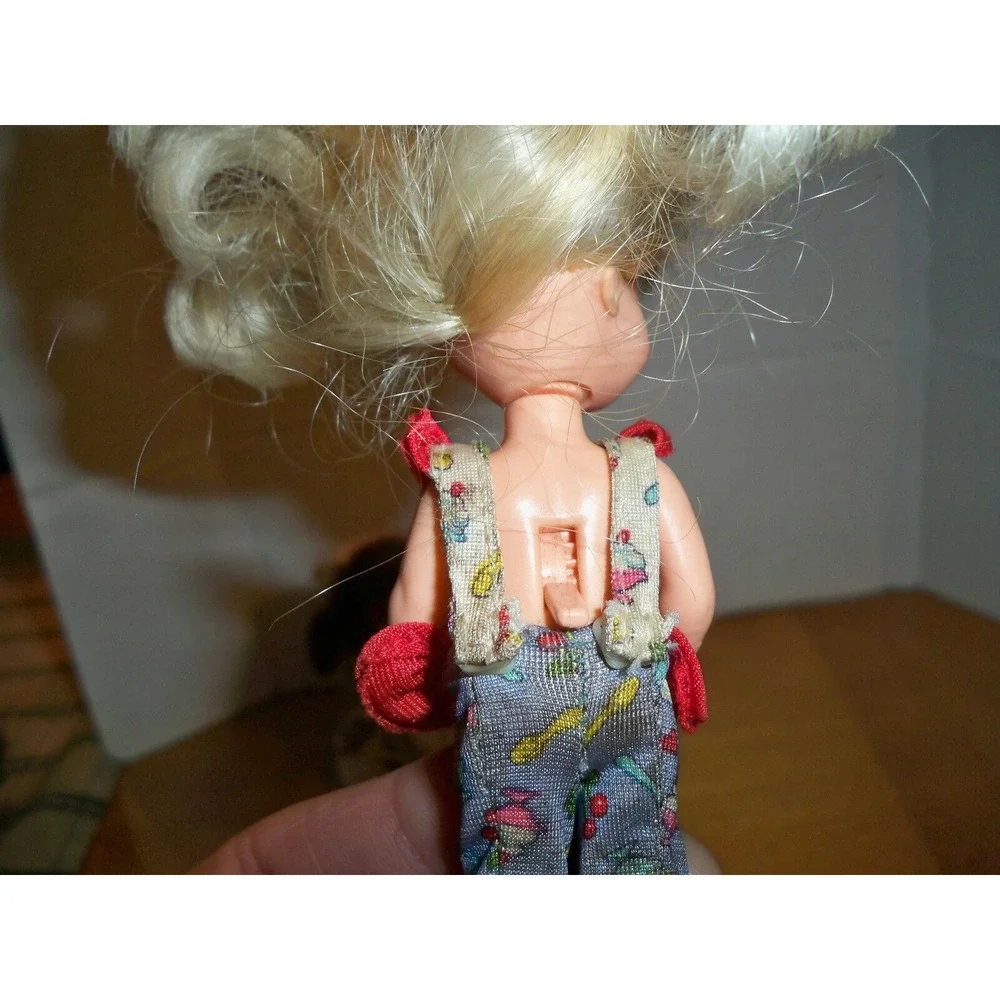 Lot 2 dolls 1999 Barbies Eatin Fun Kelly and 2005‎ McDonalds Jump Rope Alexander